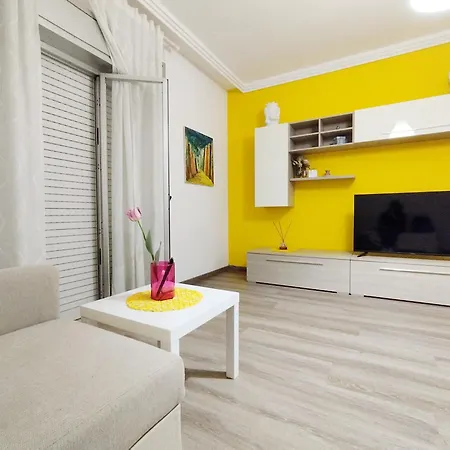 Apartment Casa Cristina *